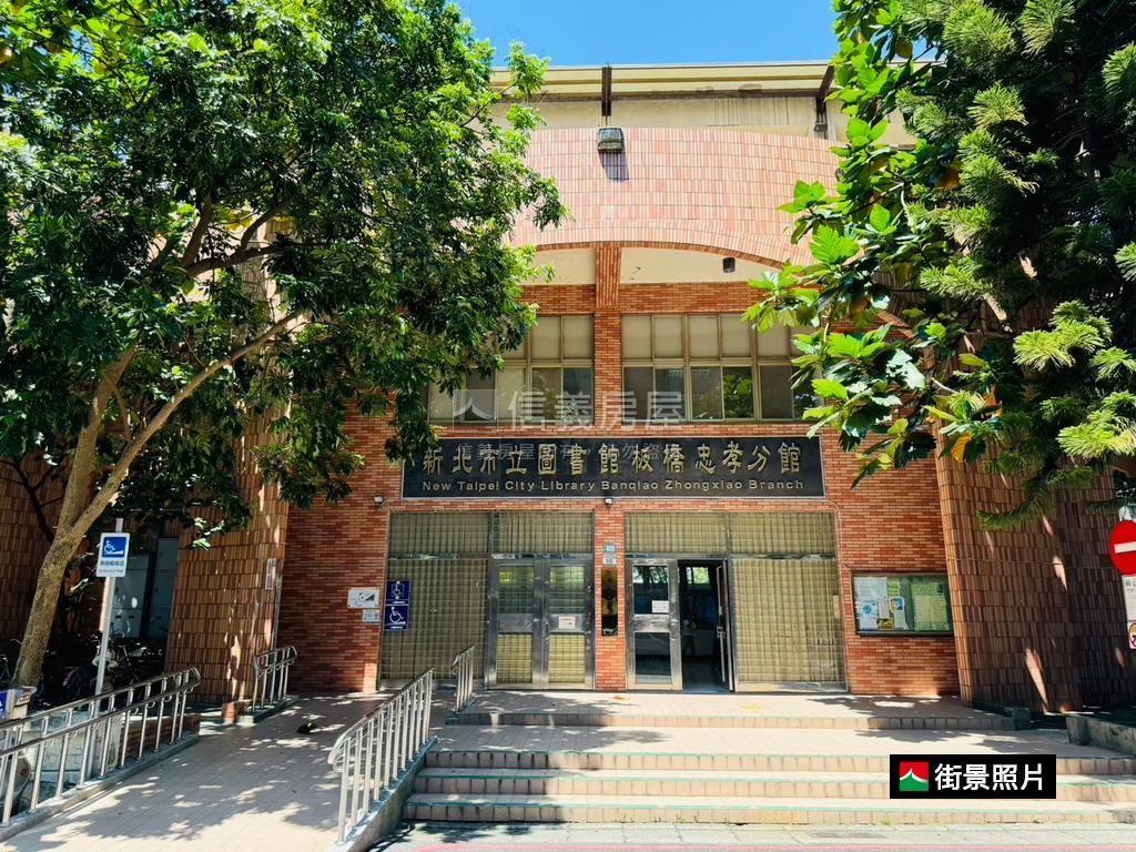 新站宏築稀有兩房房屋室內格局與周邊環境