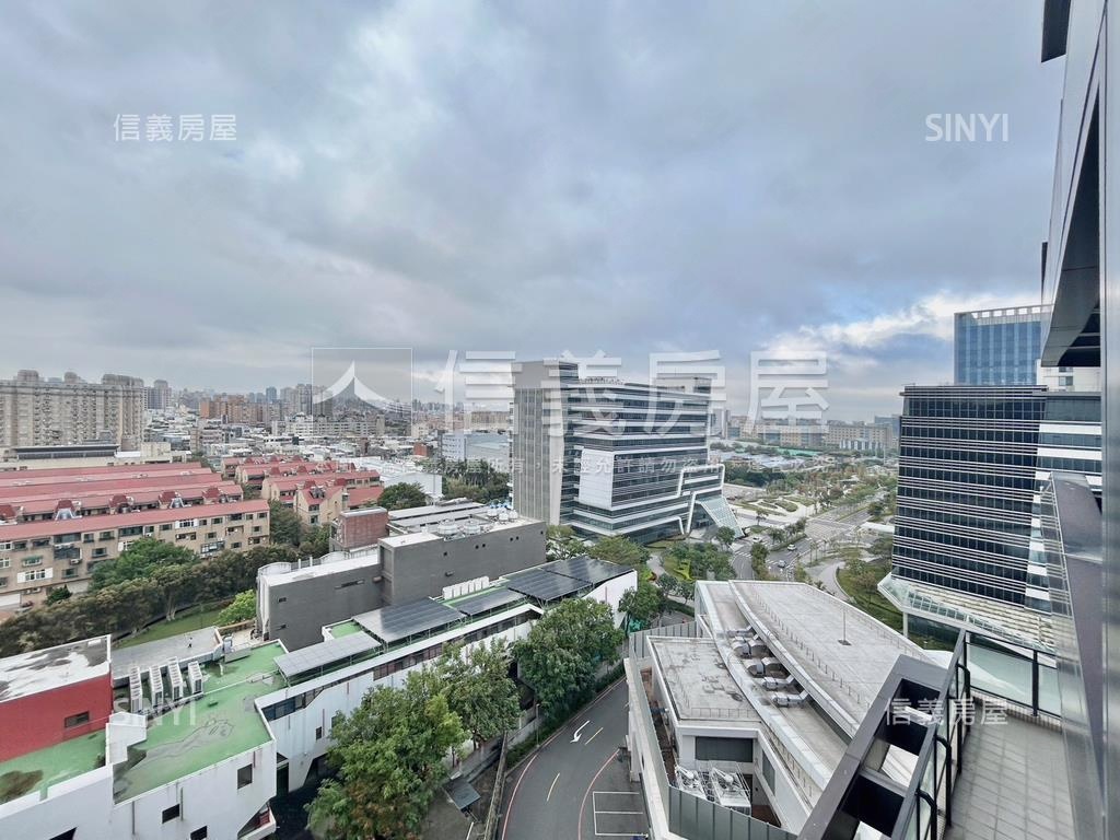 台元園區高樓辦公室有車位房屋室內格局與周邊環境