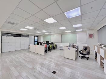 台元園區高樓辦公室有車位