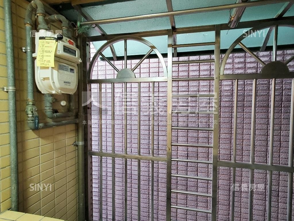 第一讚典雅電梯房屋室內格局與周邊環境