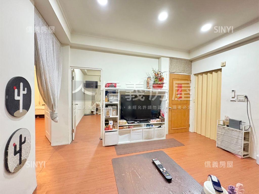 忠孝海關靜巷低總公寓一樓房屋室內格局與周邊環境