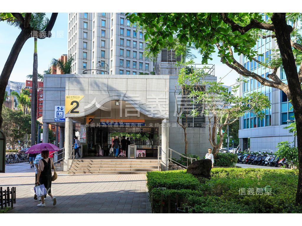 忠孝海關靜巷低總公寓一樓房屋室內格局與周邊環境