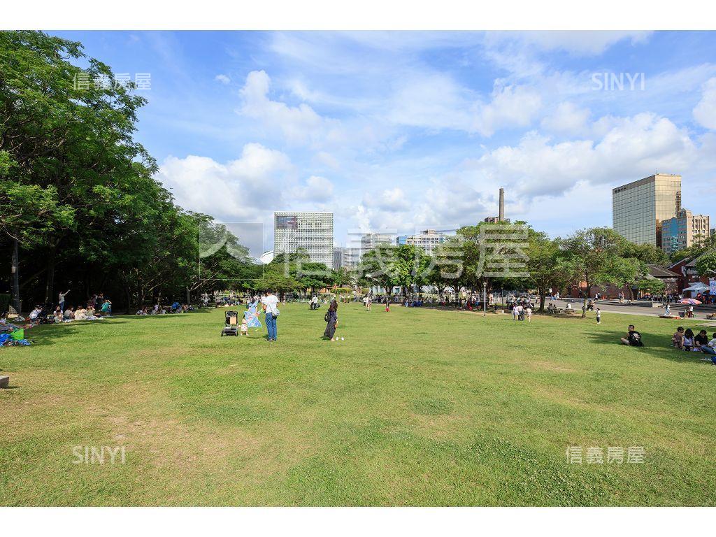 忠孝海關靜巷低總公寓一樓房屋室內格局與周邊環境