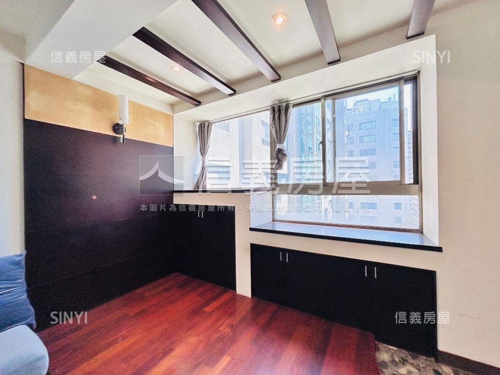 新名人賞採光美三房房屋室內格局與周邊環境
