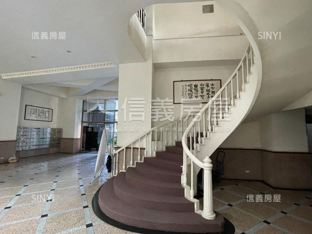 中科非凡比四房雙車位房屋室內格局與周邊環境
