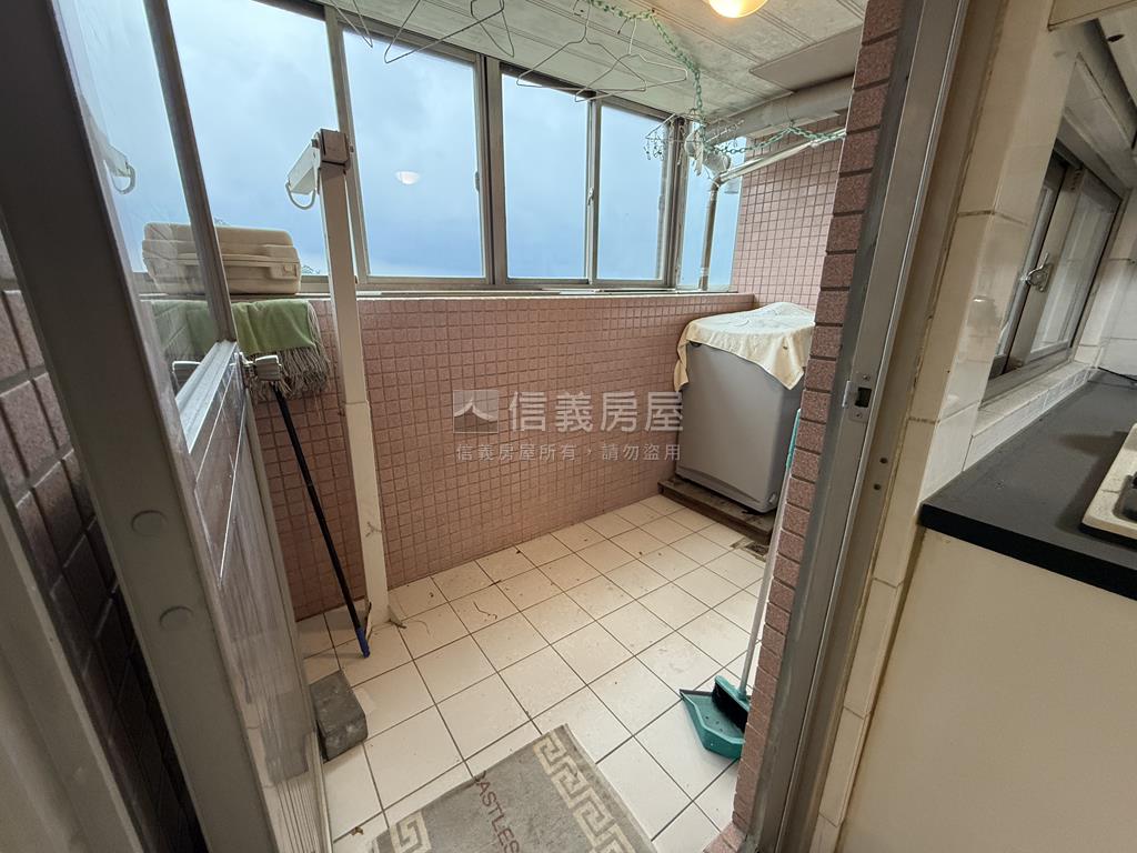 新接⭐菓嶺山莊高樓景觀邸房屋室內格局與周邊環境