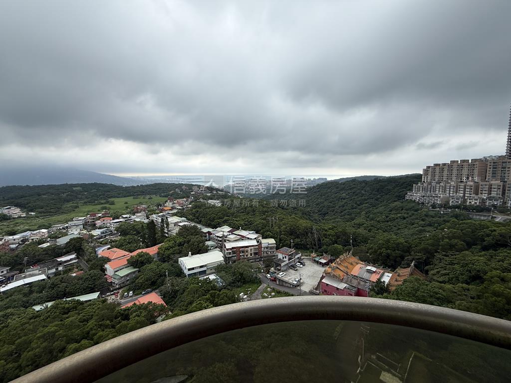 新接⭐菓嶺山莊高樓景觀邸房屋室內格局與周邊環境