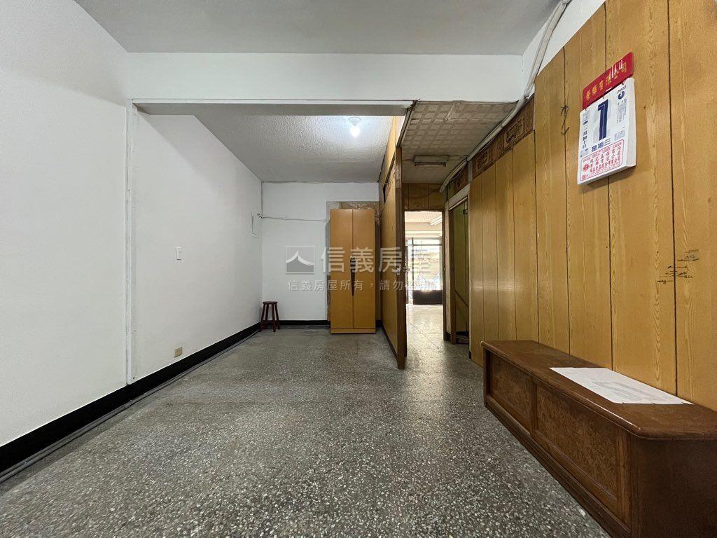 未來捷運採光方正店辦房屋室內格局與周邊環境