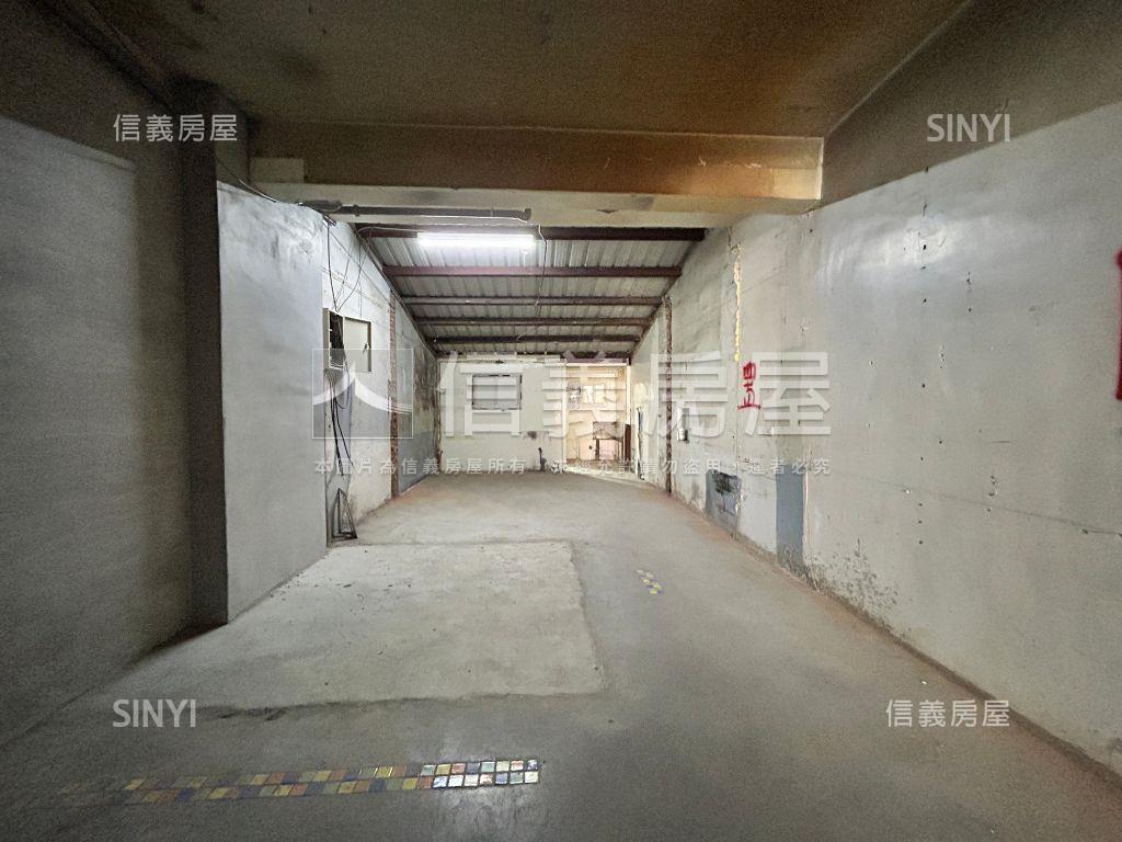 近未來中友曉陽路透天房屋室內格局與周邊環境