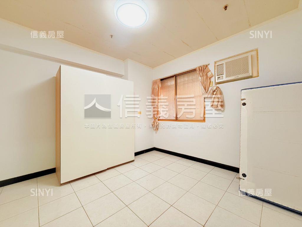 河堤高樓大改２房平車房屋室內格局與周邊環境