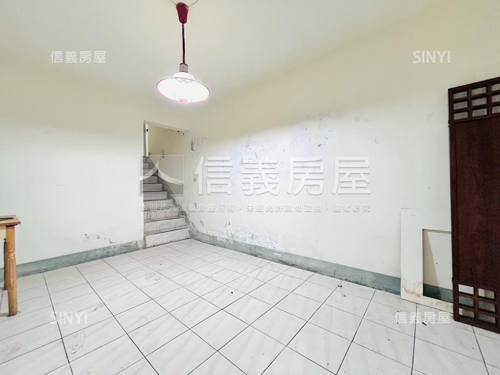 同安街靜巷邊間透天房屋室內格局與周邊環境