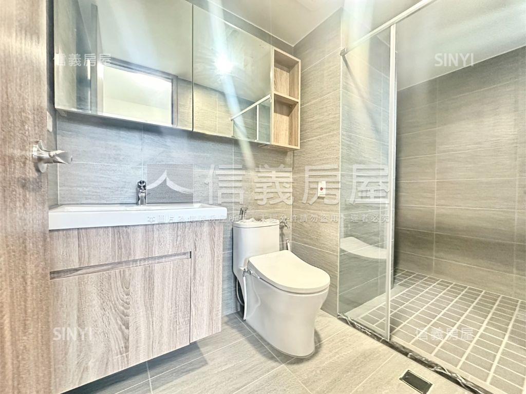 專任Ａ案東區全新三房平車房屋室內格局與周邊環境