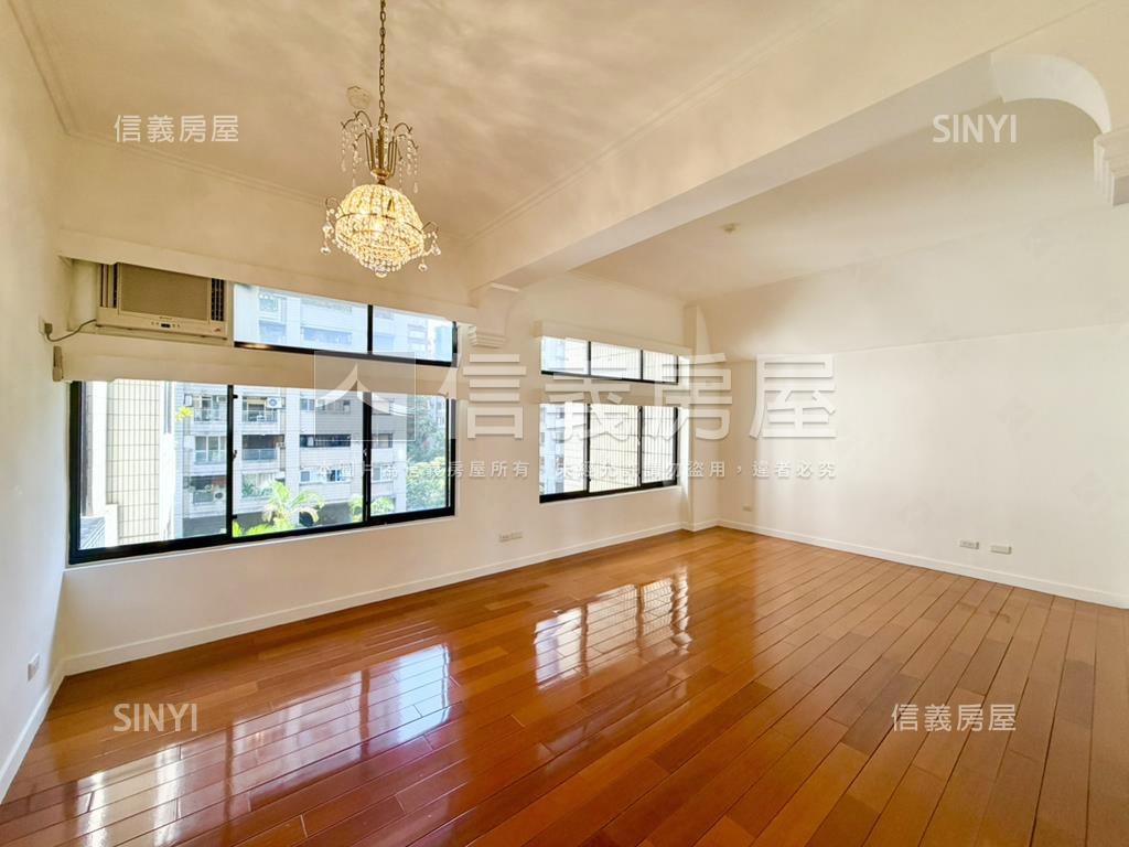 看公園景觀祥瑞園四樓房屋室內格局與周邊環境