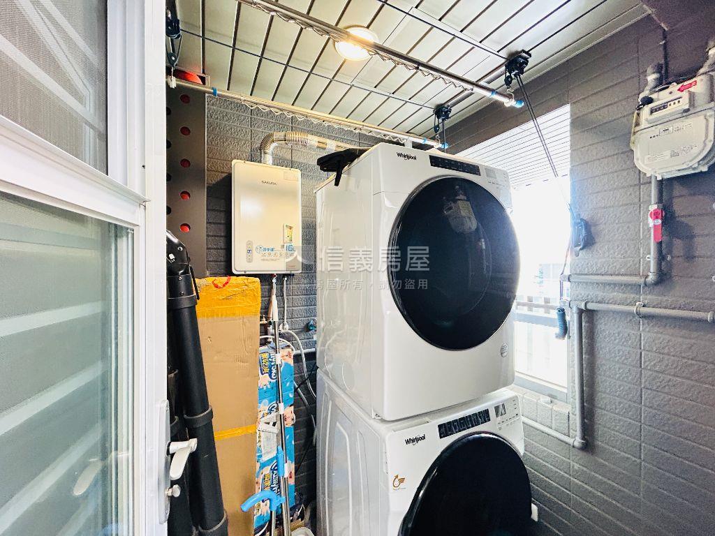 仁義重劃區仁仁愛電梯豪邸房屋室內格局與周邊環境
