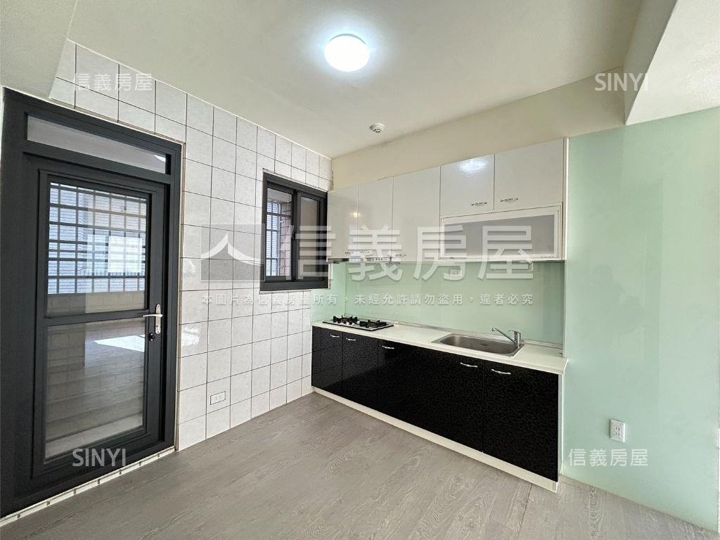 德芳南路旁精美兩房房屋室內格局與周邊環境