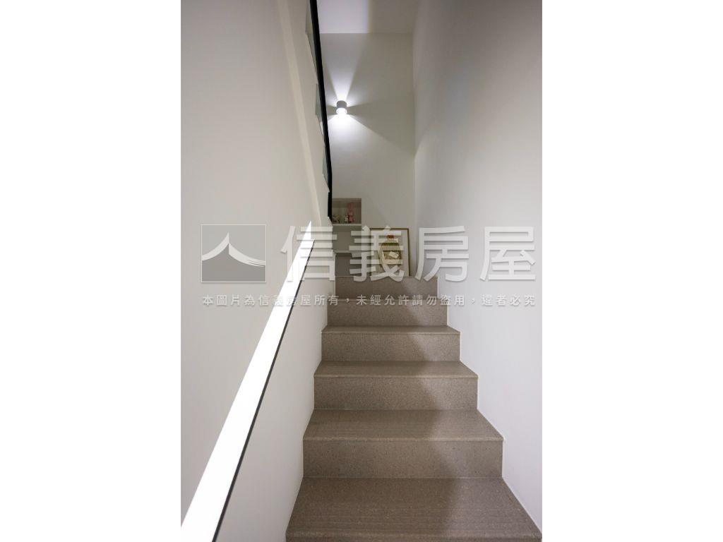 【冠德微山丘】綠蔭美豪邸房屋室內格局與周邊環境