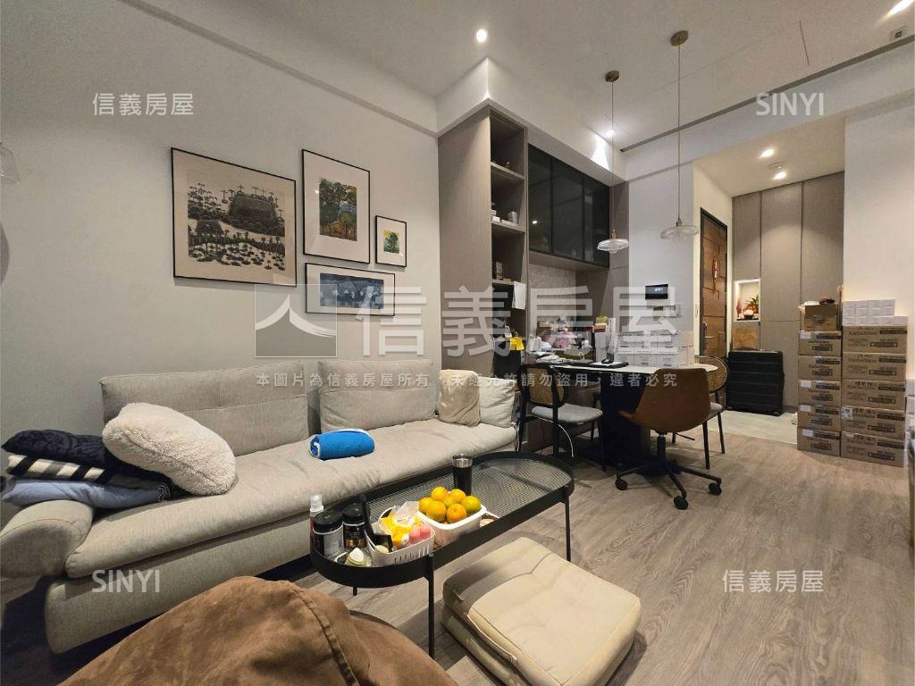 【耕云】精緻美妝挑高２房房屋室內格局與周邊環境