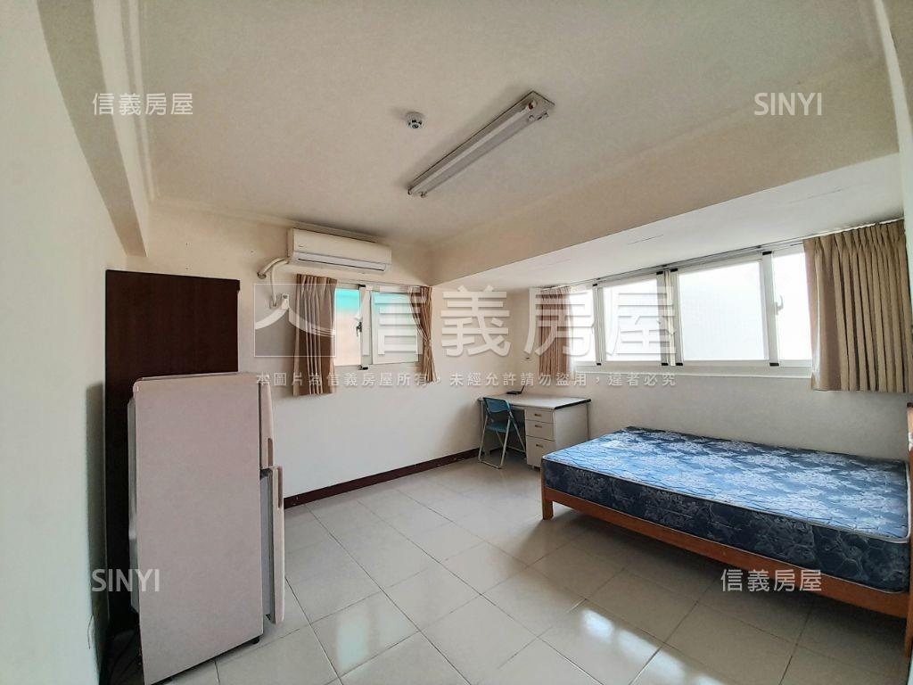 中國醫大地坪置產電梯透套房屋室內格局與周邊環境