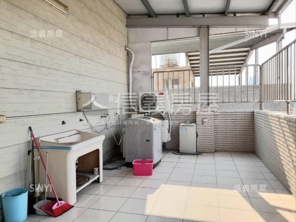 中國醫大地坪置產電梯透套房屋室內格局與周邊環境