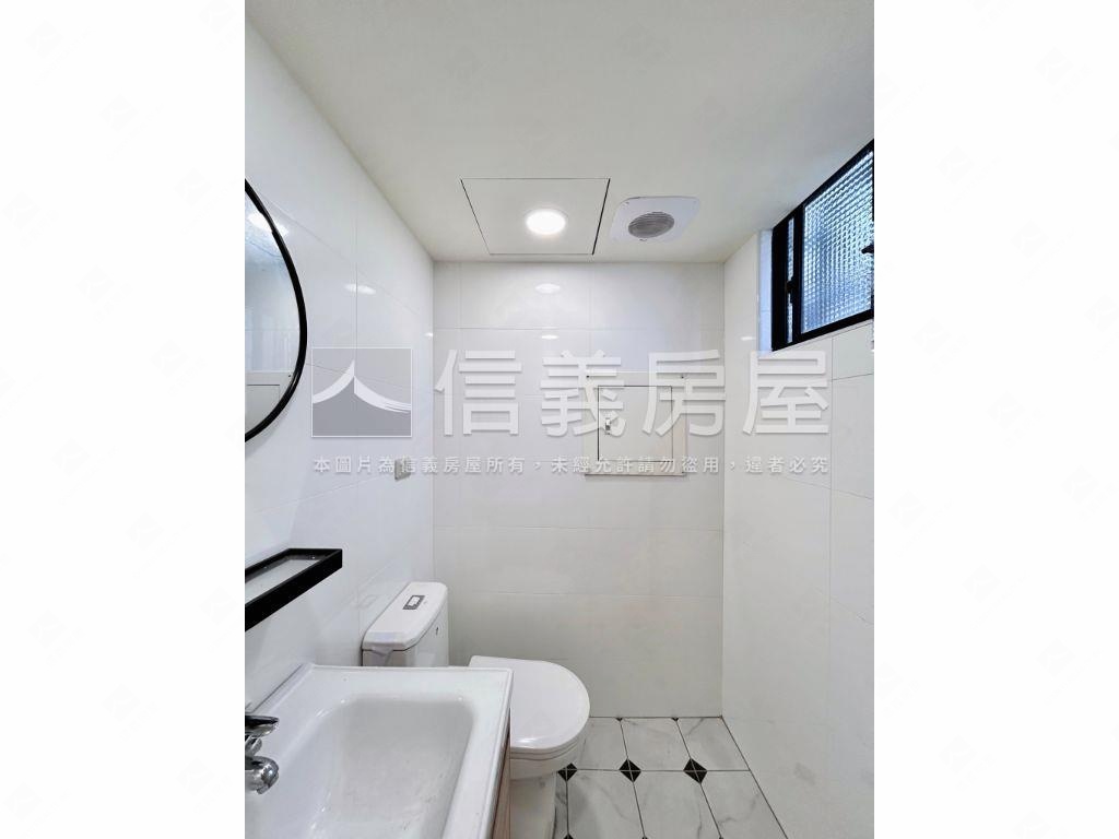 樹孝美裝潢三房車位房屋室內格局與周邊環境