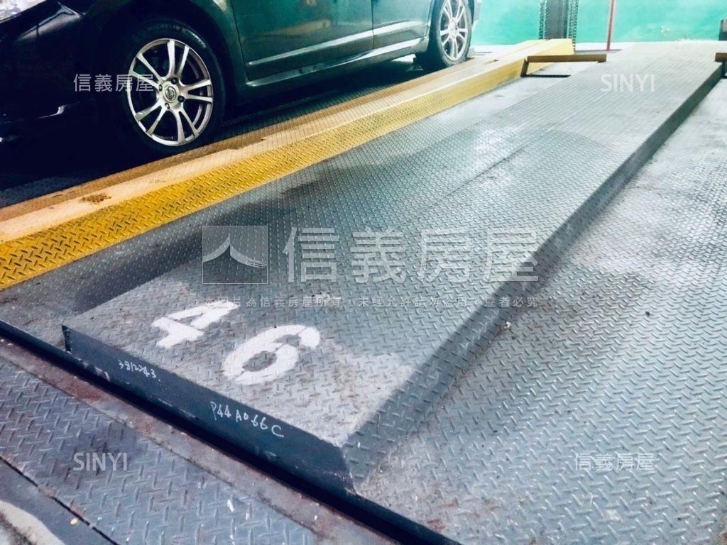 松廈車位四十六號房屋室內格局與周邊環境
