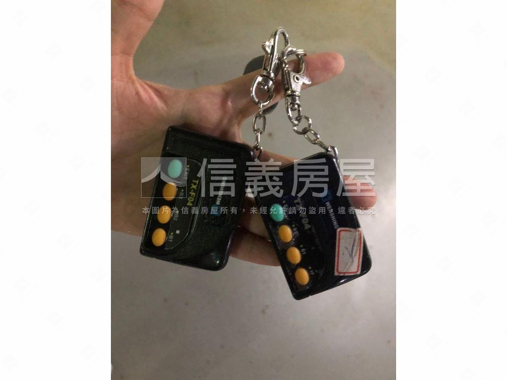 松廈車位四十六號房屋室內格局與周邊環境