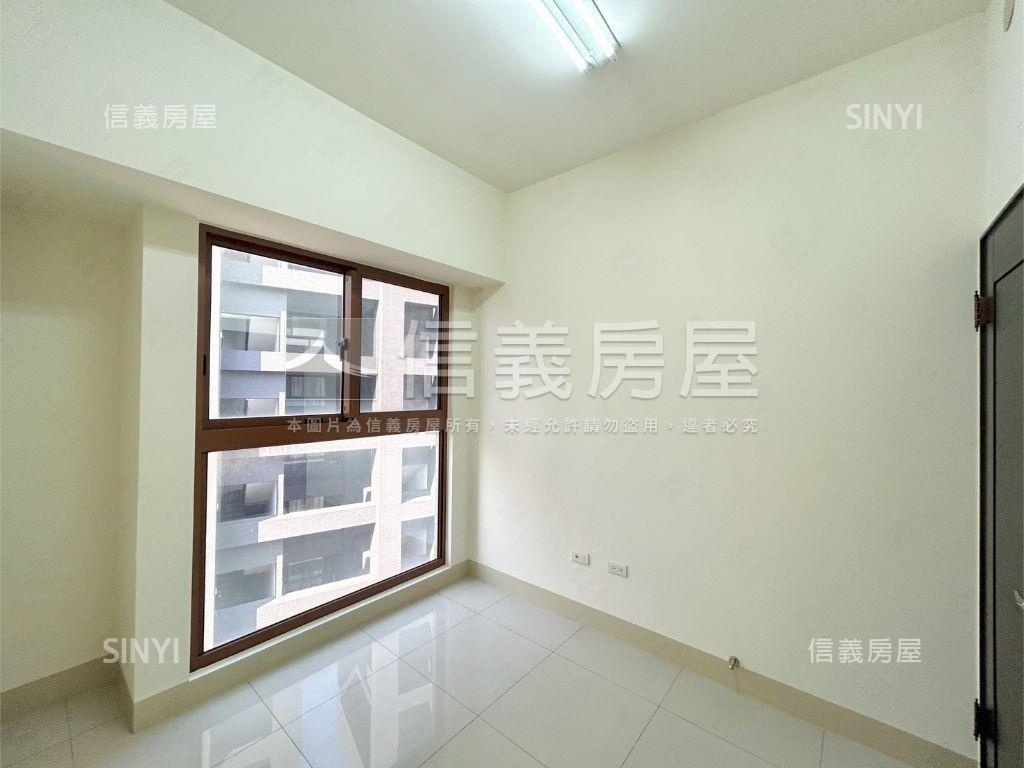 帝閣高樓層採光三房房屋室內格局與周邊環境