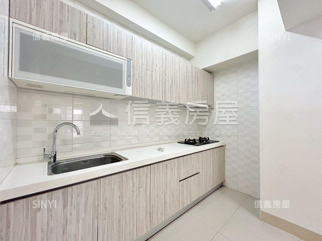 帝閣高樓層採光三房房屋室內格局與周邊環境