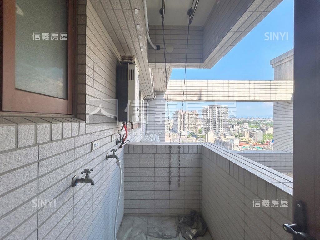 帝閣高樓層採光三房房屋室內格局與周邊環境