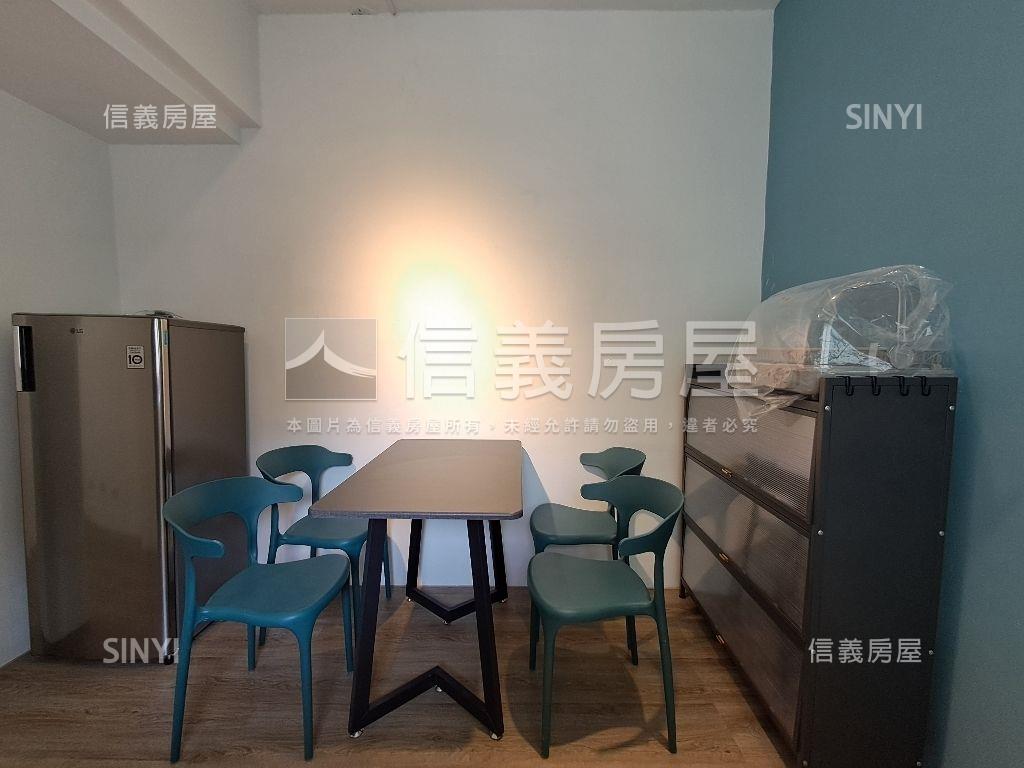 一中商圈！電梯收租美裝潢房屋室內格局與周邊環境