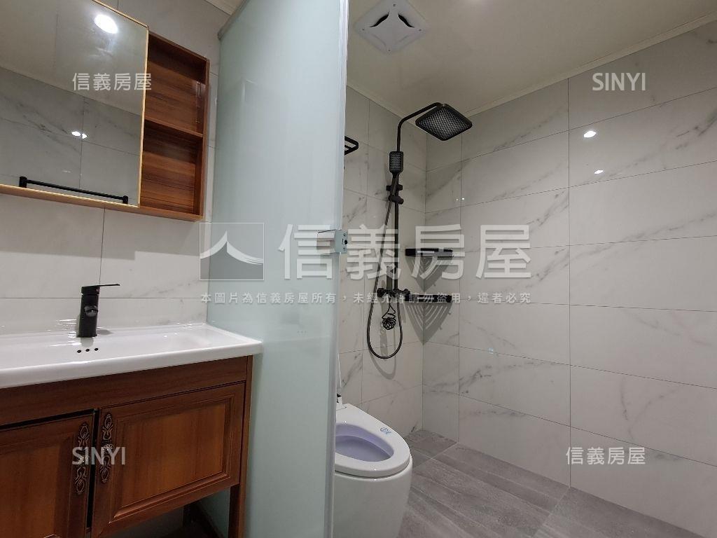 一中商圈！電梯收租美裝潢房屋室內格局與周邊環境