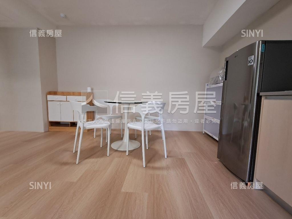 一中商圈！電梯收租美裝潢房屋室內格局與周邊環境