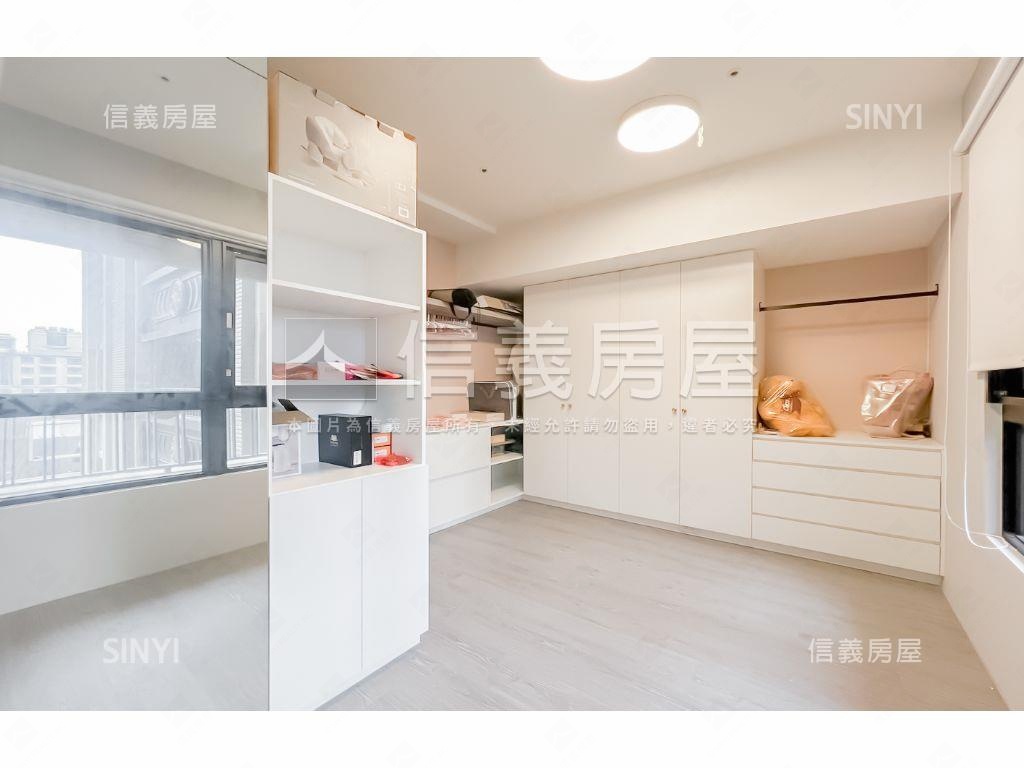 親家雲硯溫馨美裝潢房屋室內格局與周邊環境