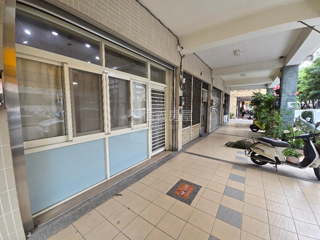 ㊖近法院樓店魔術空間房屋室內格局與周邊環境
