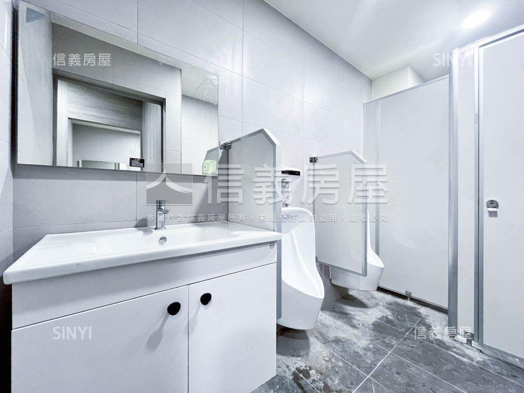 西屯裝潢美辦公室收租置產房屋室內格局與周邊環境