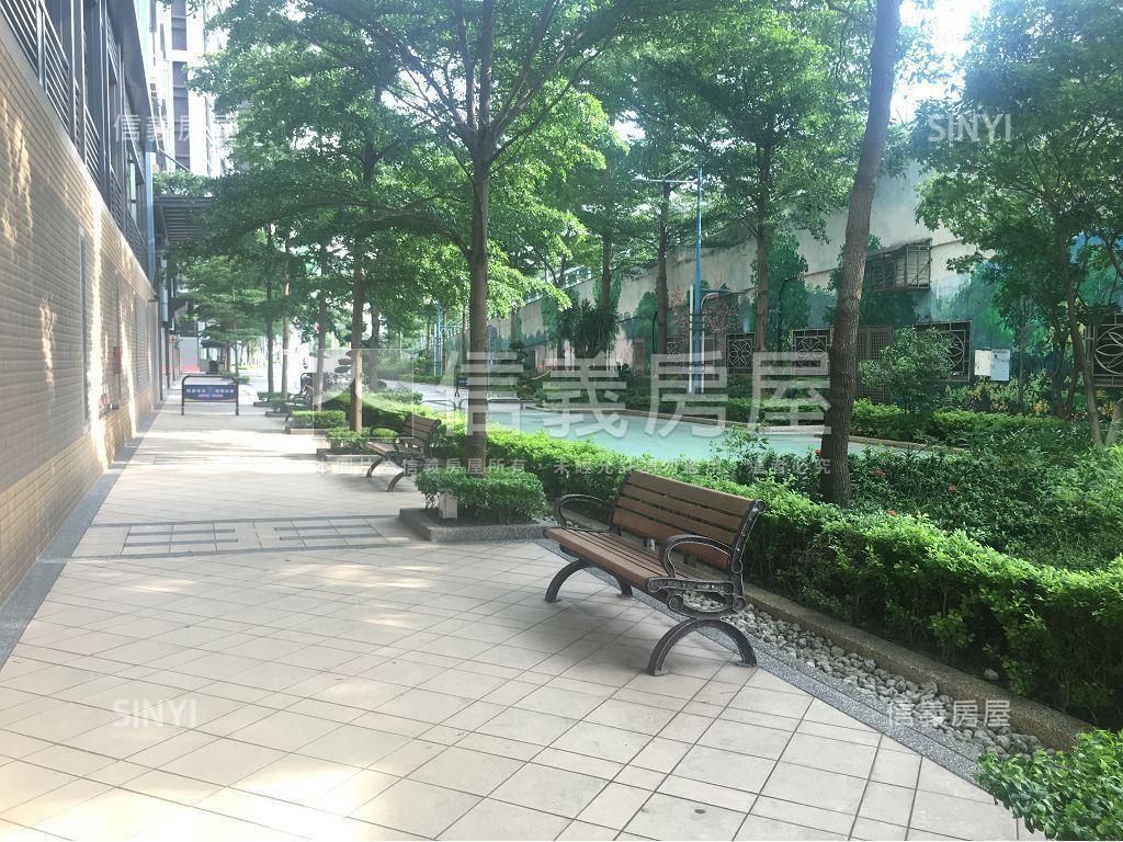 ★美捷市★綠景三房隔音佳房屋室內格局與周邊環境