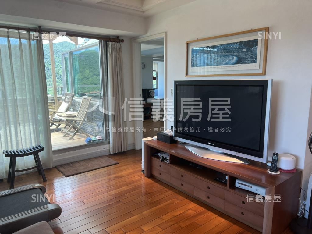 湖光山色氣宇軒昂豪邸房屋室內格局與周邊環境