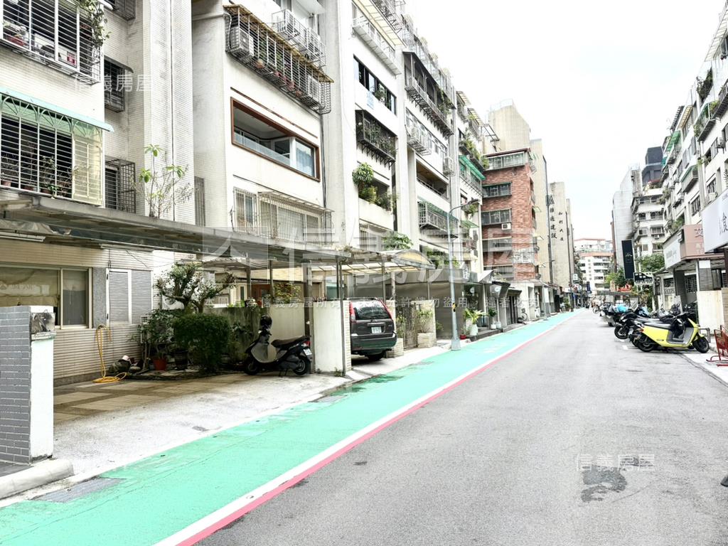 國泰中泰大面寬一樓庭院戶房屋室內格局與周邊環境