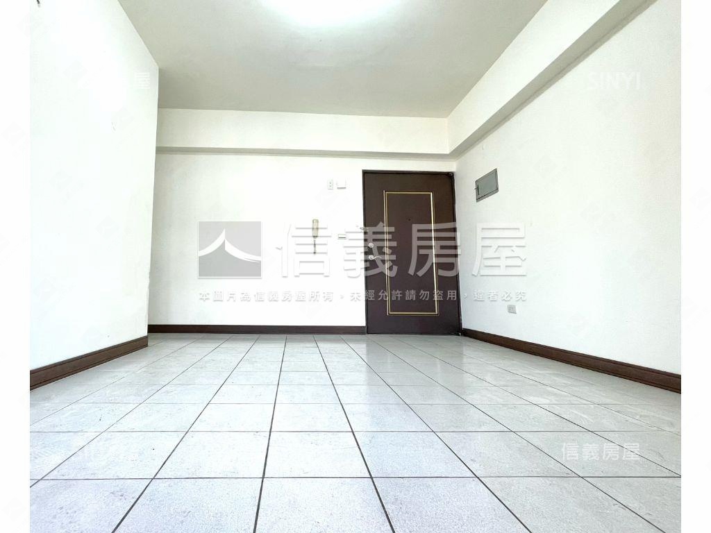 近新平國小便宜高樓三房房屋室內格局與周邊環境
