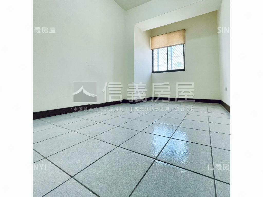近新平國小便宜高樓三房房屋室內格局與周邊環境