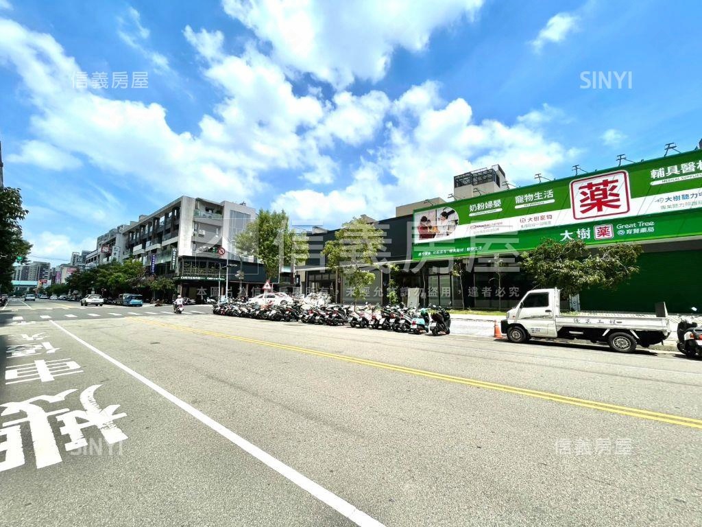 近新平國小便宜高樓三房房屋室內格局與周邊環境