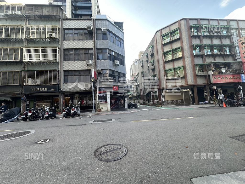松江長安角間店面房屋室內格局與周邊環境