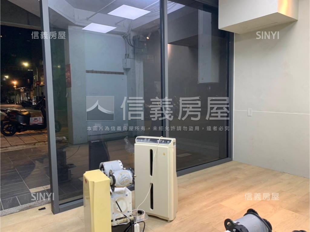 松江長安角間店面房屋室內格局與周邊環境