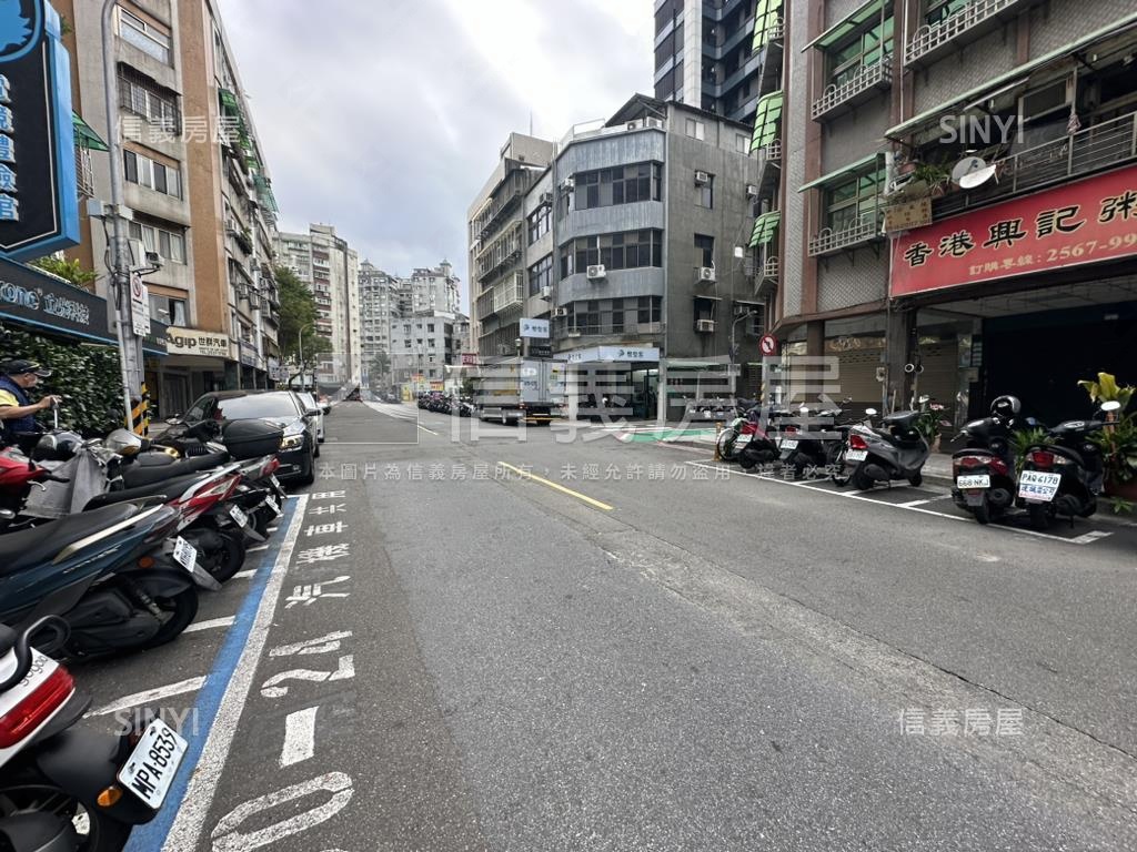 松江長安角間店面房屋室內格局與周邊環境