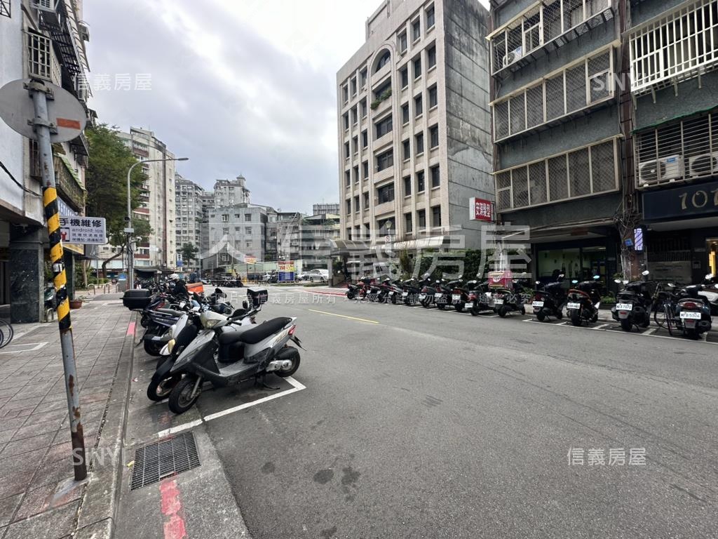 松江長安角間店面房屋室內格局與周邊環境