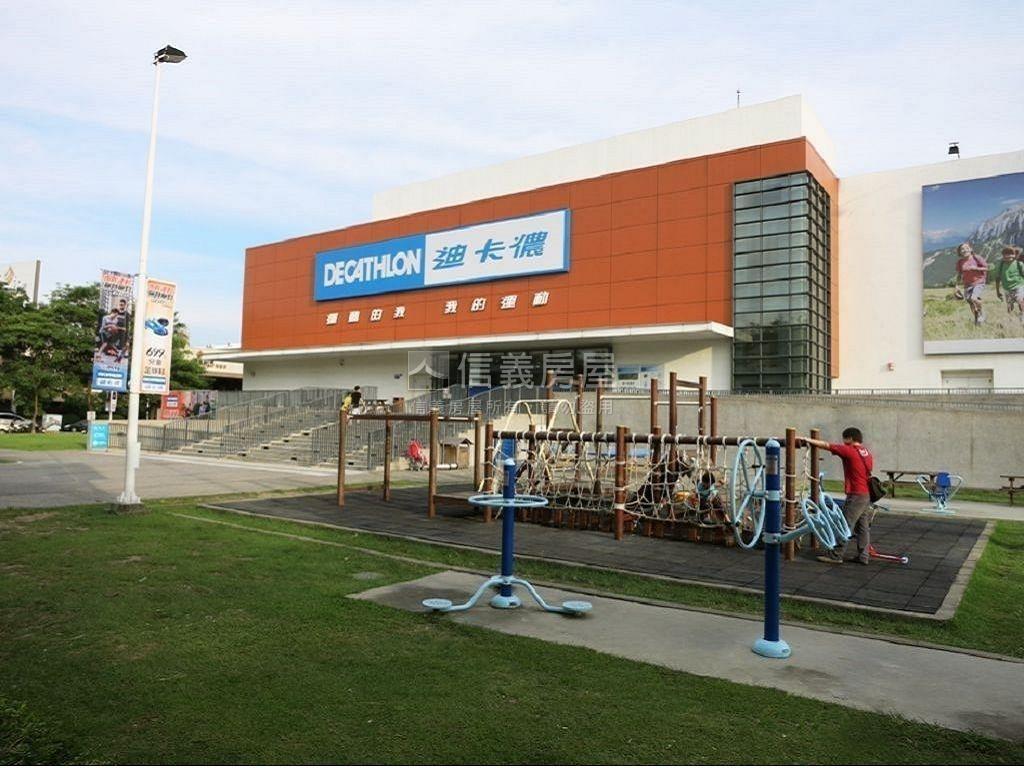 美村南路旁黃金店面房屋室內格局與周邊環境