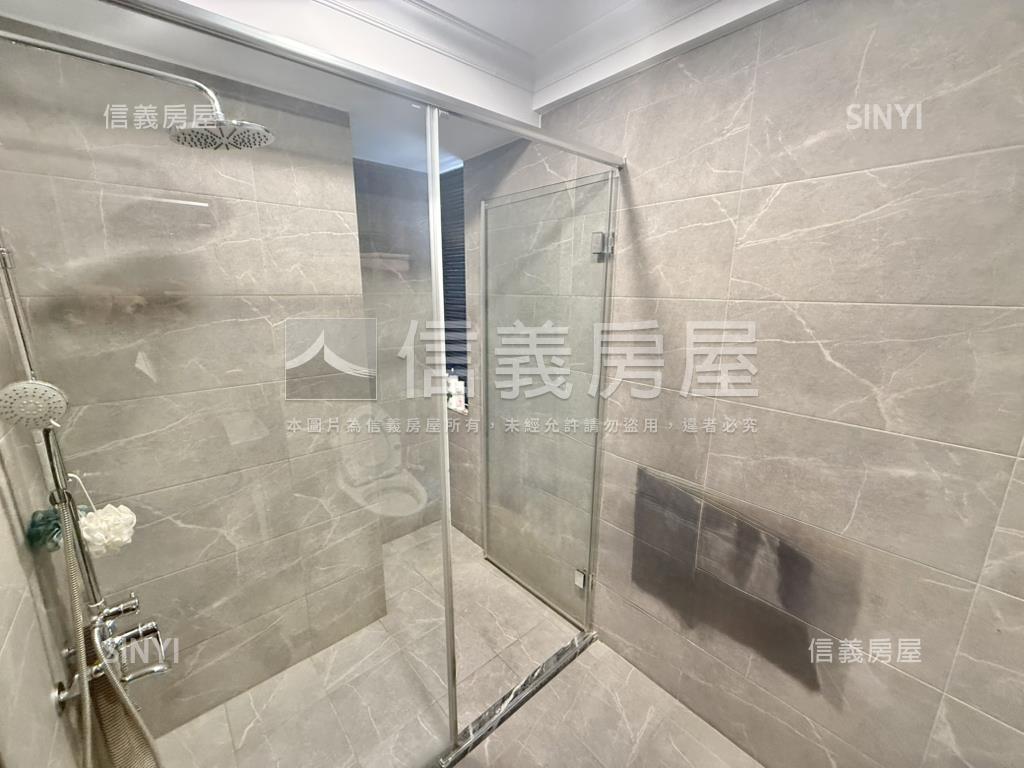 精美裝潢稀有樓中樓近漢神房屋室內格局與周邊環境