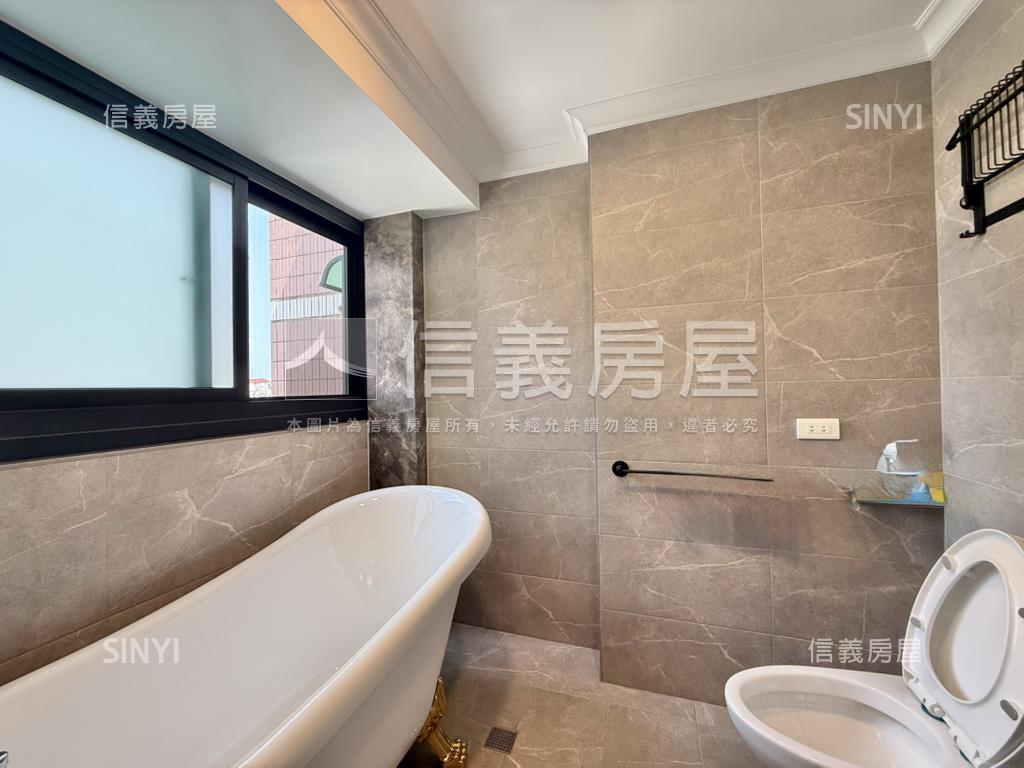 精美裝潢稀有樓中樓近漢神房屋室內格局與周邊環境