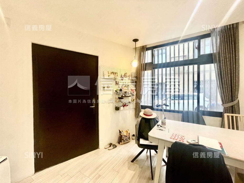 西大路美裝潢邊間透天房屋室內格局與周邊環境