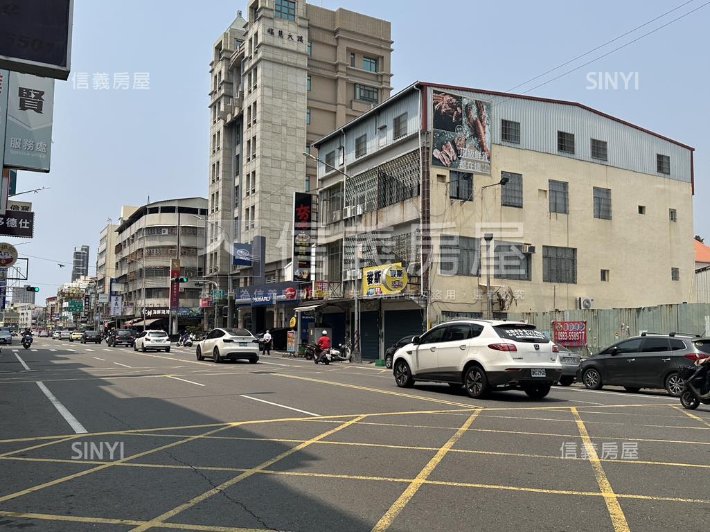 前路後巷車水馬龍黃金透店房屋室內格局與周邊環境